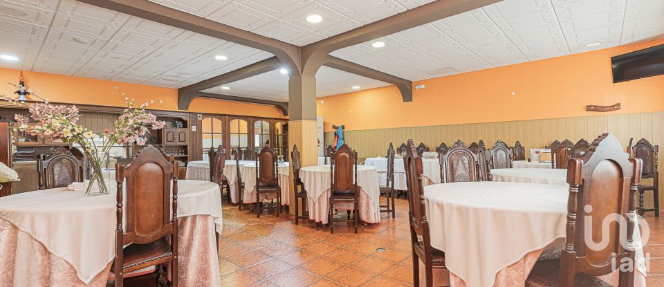 Restaurant in Quinta do Anjo of 1,111 m²