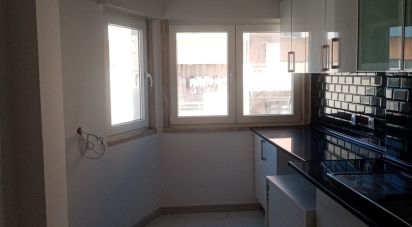 Apartment T2 in Queluz e Belas of 86 sq m
