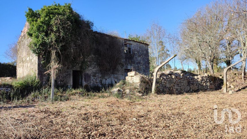Maison de village T2 à Formariz e Ferreira de 193 m²