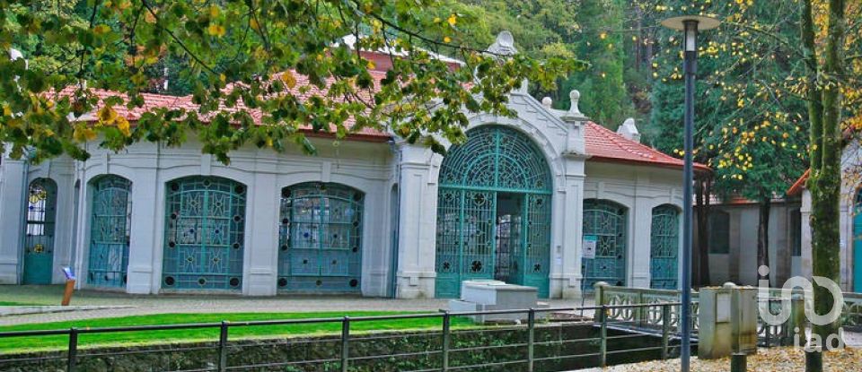 Terreno em Prado e Remoães de 5 800 m²