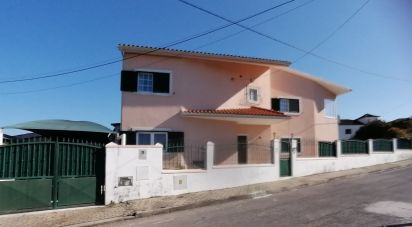 Maison T5 à Algueirão-Mem Martins de 194 m²