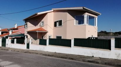 House T5 in Algueirão-Mem Martins of 194 m²