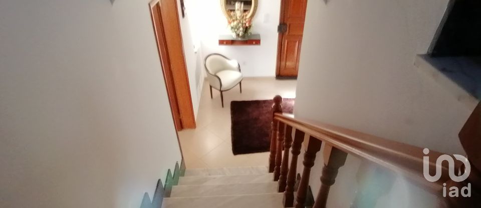 Casa / Villa T5 em Algueirão-Mem Martins de 194 m²