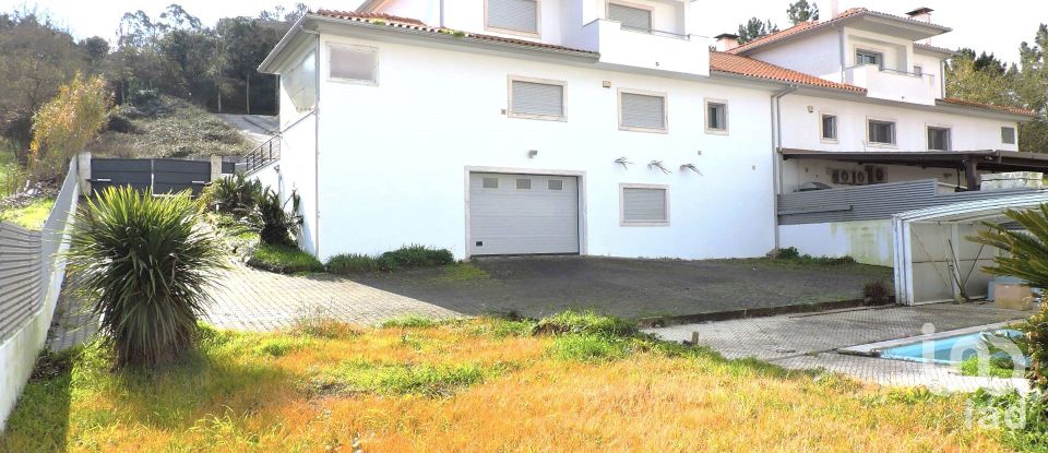 Lodge T3 in Parceiros e Azoia of 352 m²