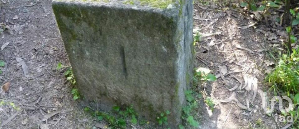 Terreno em Vila e Roussas de 1 670 m²