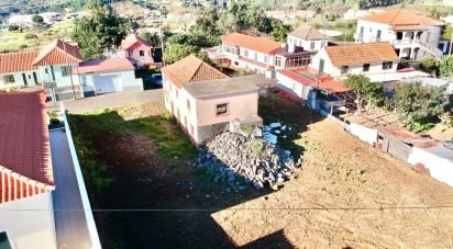 House T4 in Prazeres of 1,118 m²