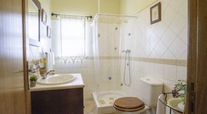 Maison T3 à Ferreiras de 168 m²