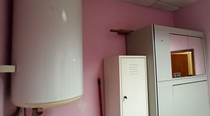 Boutique/Local commercial à Castanheira do Ribatejo e Cachoeiras de 83 m²