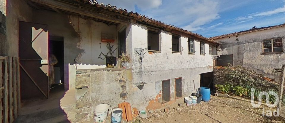Country house T3 in Graça of 244 m²