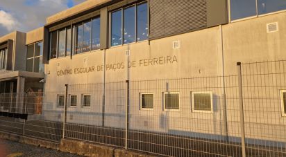 Terrain à Paços de Ferreira de 1 666 m²