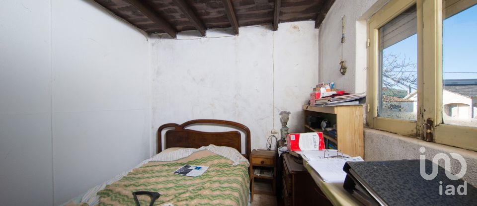 Commercial walls in Vila Nova do Ceira of 579 m²