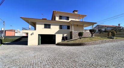 Casa / Villa T3 em Antas e Abade de Vermoim de 190 m²