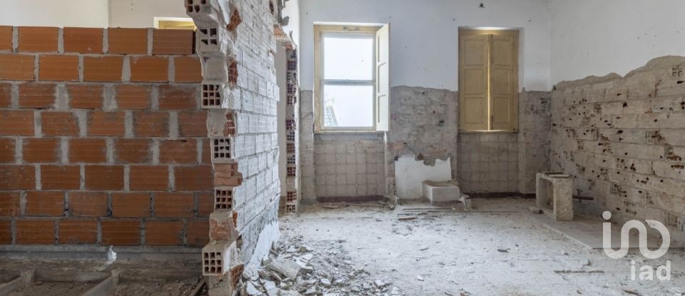 Building in Muge of 342 m²