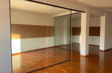 Offices in Vila Nova de Famalicão e Calendário of 85 m²