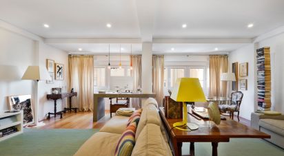 Apartment T3 in Avenidas Novas of 195 m²