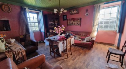 Maison de village T3 à Vale do Seixo e Vila Garcia de 284 m²