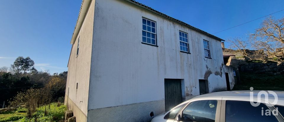 Casa de aldeia T3 em Vale do Seixo e Vila Garcia de 284 m²