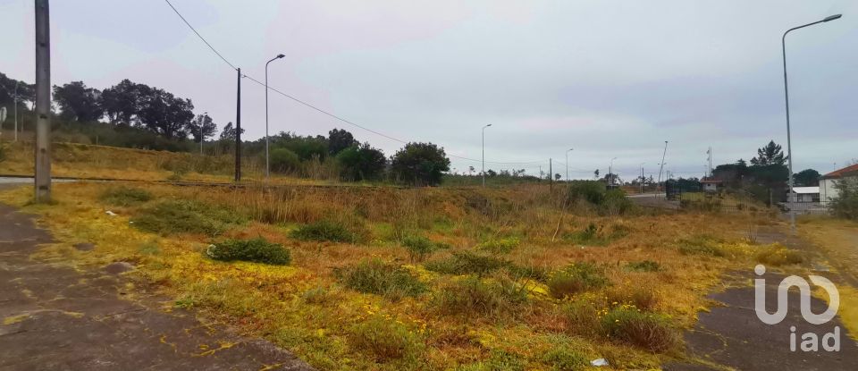 Terreno urbano em Darque de 200 m²