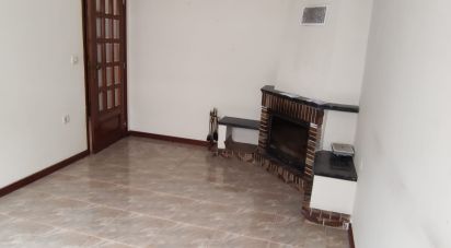 House T4 in Baguim do Monte (Rio Tinto) of 238 m²