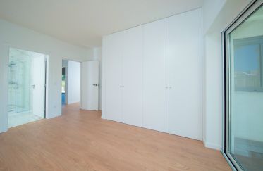 House T3 in Serpins of 230 m²