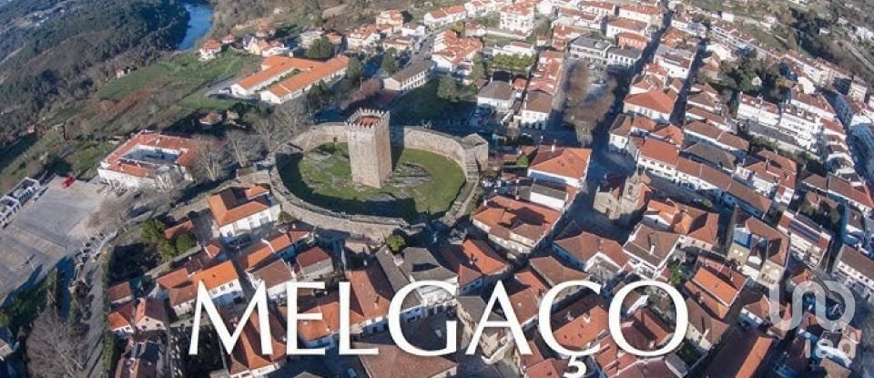 Terreno em Vila e Roussas de 1 670 m²