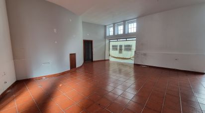 Block of flats in Celorico (São Pedro e Santa Maria) e Vila Boa do Mondego of 224 m²