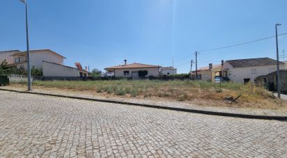 Terrain à bâtir à Casas do Soeiro de 594 m²