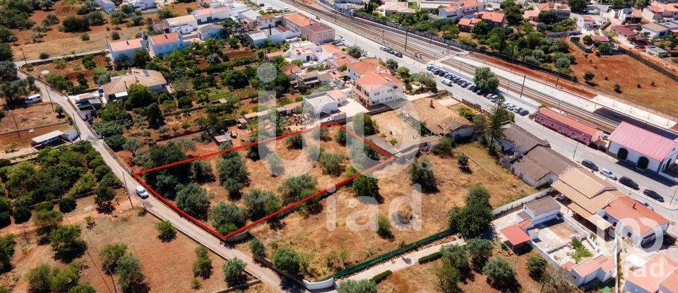 Terrain à bâtir à Loulé (São Sebastião) de 1 948 m²