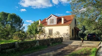 Ferme T3 à Castelo Branco de 21 250 m²