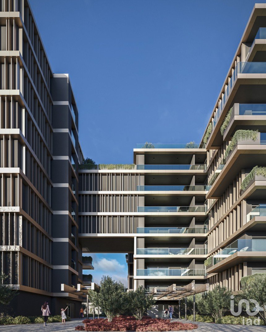 Commercial walls in São Martinho of 120 m²