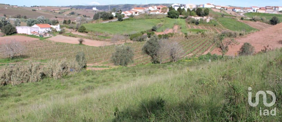 Terrain à Turcifal de 4 400 m²