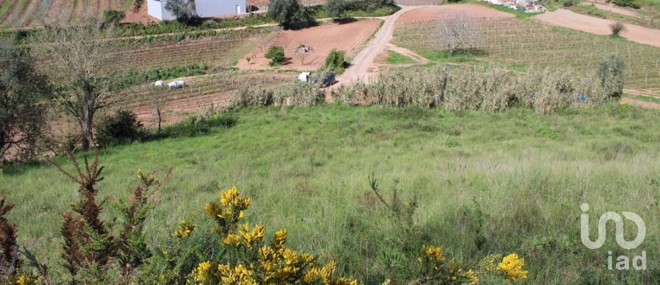 Terrain à Turcifal de 4 400 m²