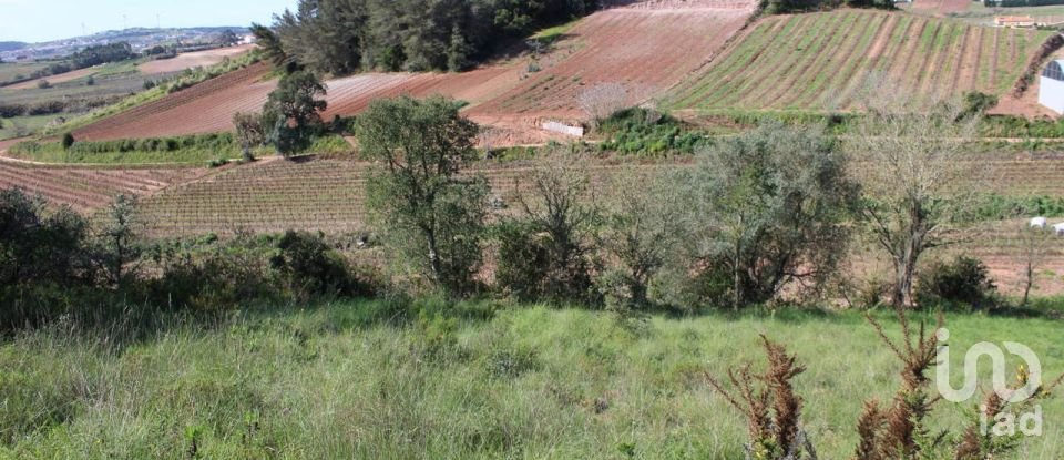 Terrain à Turcifal de 4 400 m²