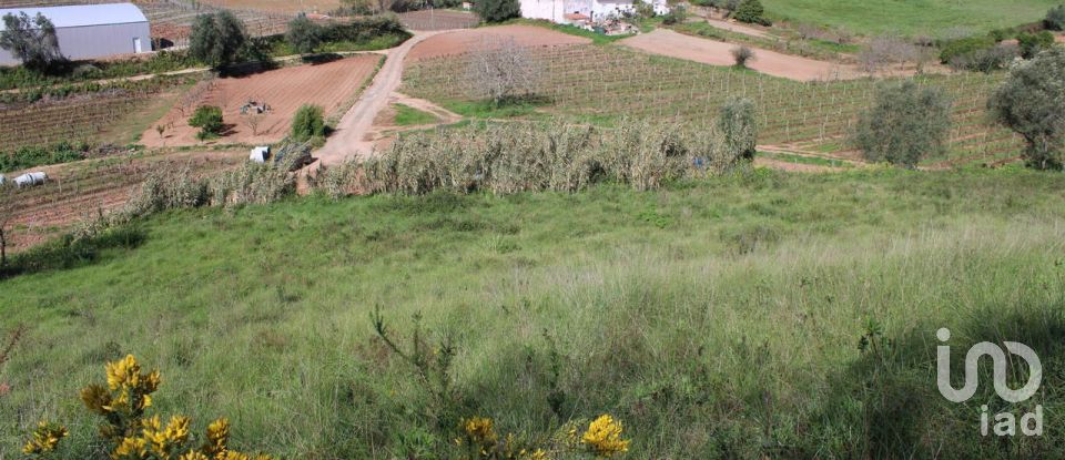 Terrain à Turcifal de 4 400 m²