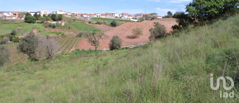 Terrain à Turcifal de 4 400 m²