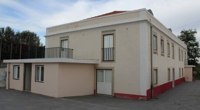 Block of flats in Benfica of 465 m²