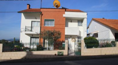 Casa / Villa T8 em Santa Clara e Castelo Viegas de 432 m²