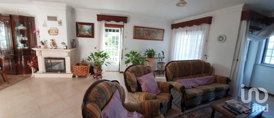 House T8 in Santa Clara e Castelo Viegas of 432 m²