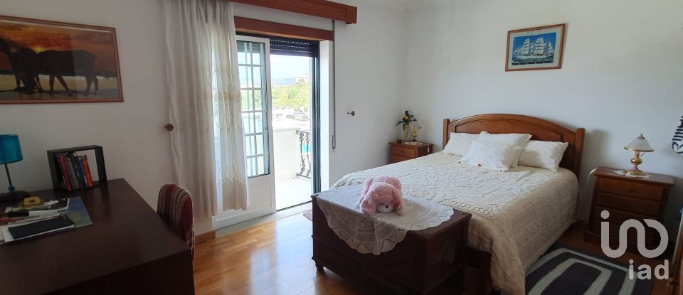 House T8 in Santa Clara e Castelo Viegas of 432 m²