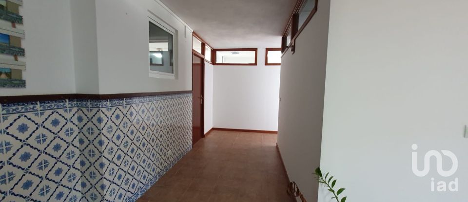 House T8 in Santa Clara e Castelo Viegas of 432 m²