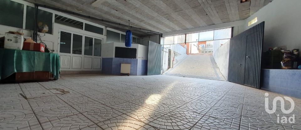 House T8 in Santa Clara e Castelo Viegas of 432 m²