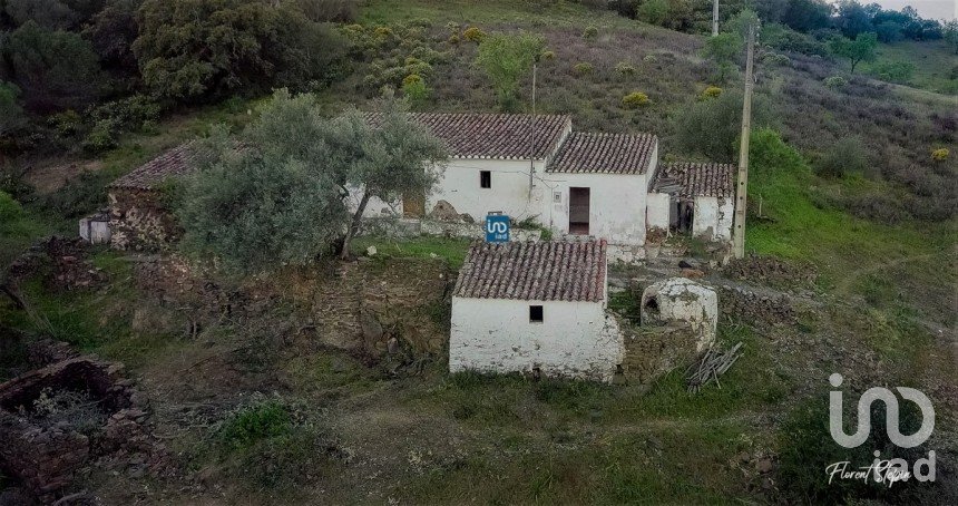 Maison T0 à Alcoutim e Pereiro de 123 m²