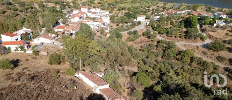 Maison T0 à Alcoutim e Pereiro de 123 m²