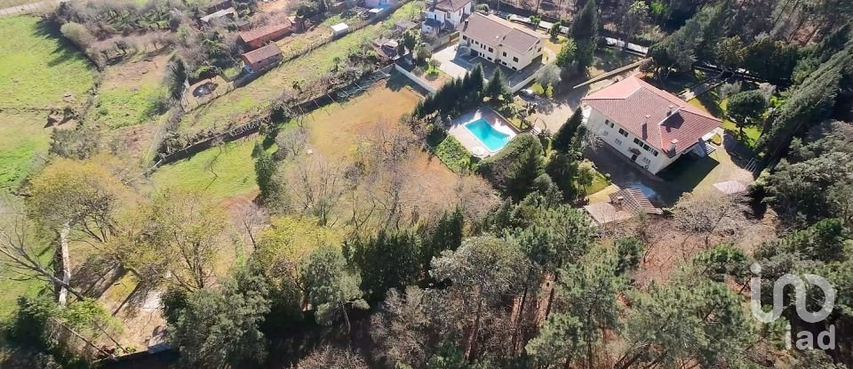 House T4 in Nogueira do Cravo e Pindelo of 309 m²