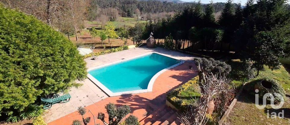 House T4 in Nogueira do Cravo e Pindelo of 309 m²