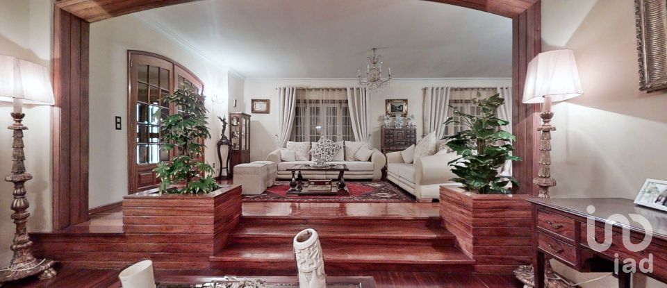 Casa / Villa T4 em Nogueira do Cravo e Pindelo de 309 m²