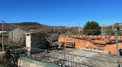 Maison T4 à Penas Roias de 170 m²