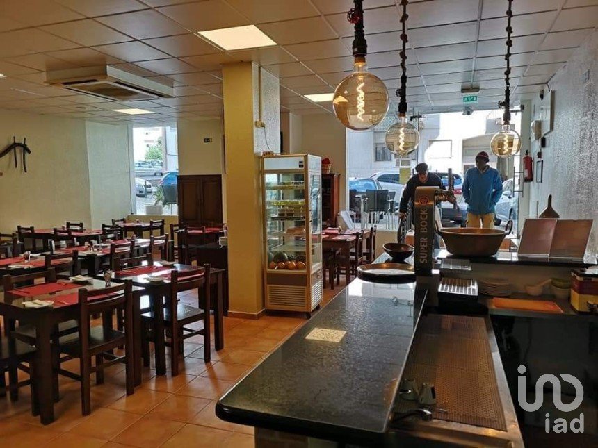 Restaurant in Portimão of 154 m²