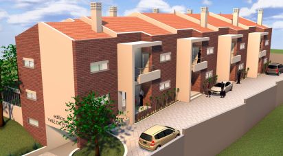 Terrain à bâtir à Batalha de 1 430 m²