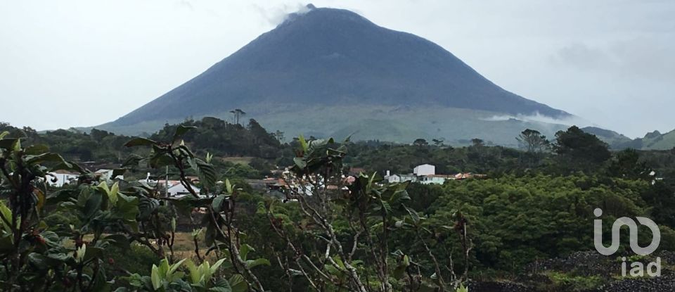 Maison T0 à Criação Velha de 70 m²